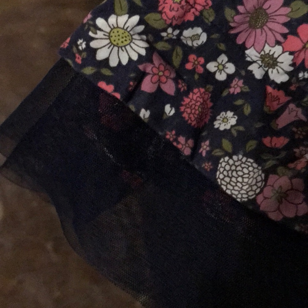 Flower pattern - Picture 3 of 3